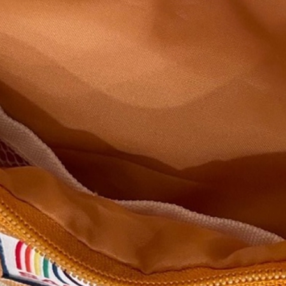 Sanuk ‘Fanny Pack’ Belt Bag-Mustard Yellow - Picture 7 of 8